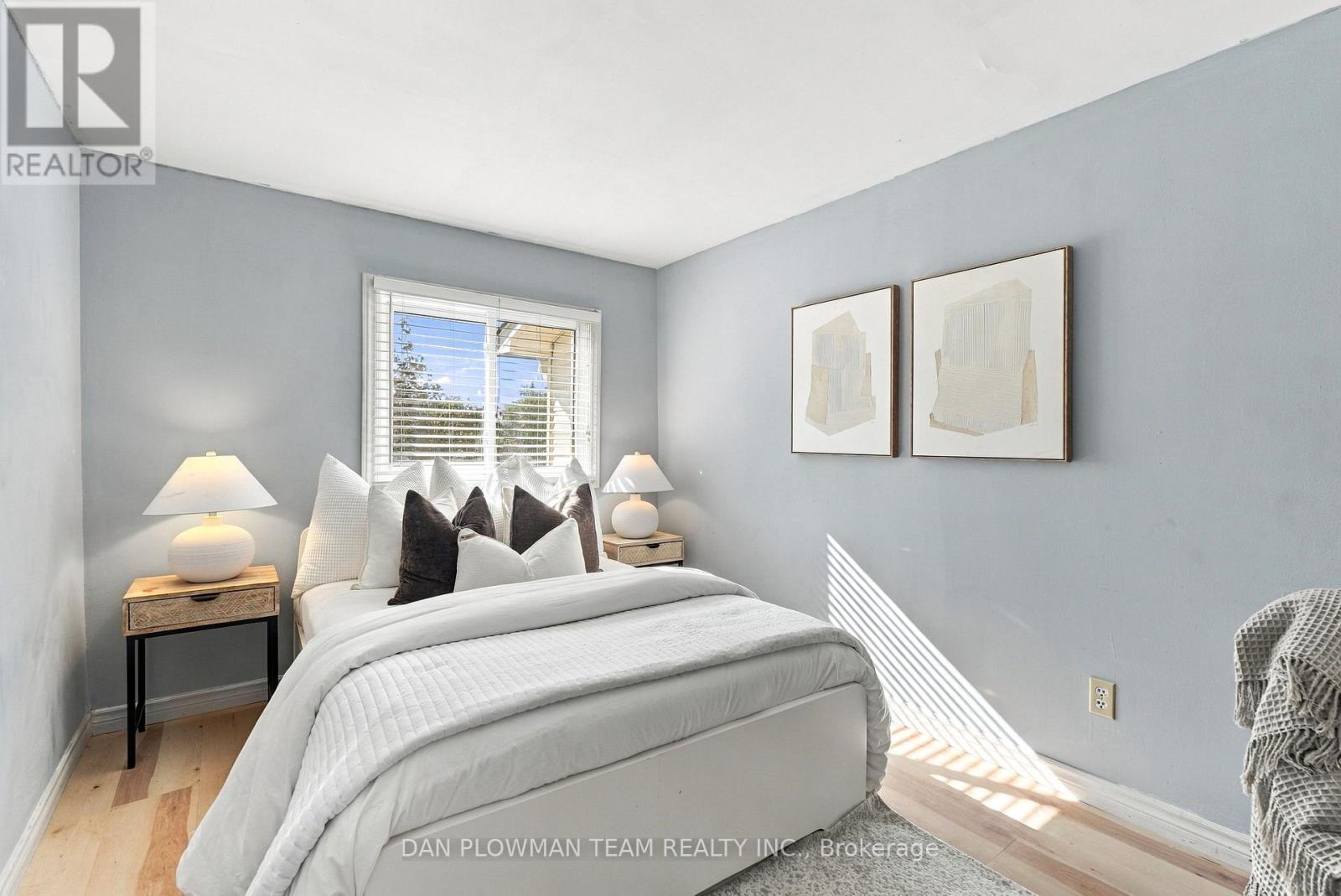 #81 1133 RITSON ROAD N - Image 22