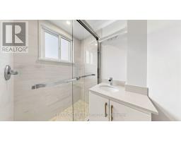 36 United Square, Toronto, ON M1B2C2 Photo 16