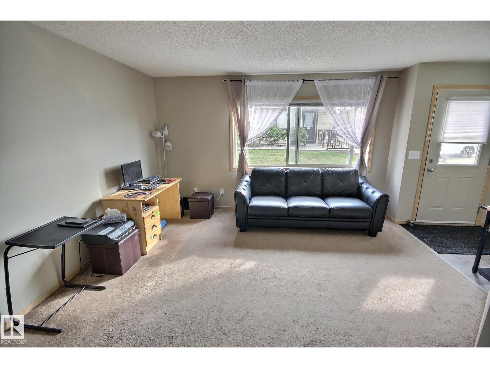 #16 604 62 ST SW - 8