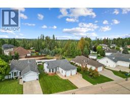 Living room - 85 Park Drive, Whitecourt, AB T7S1S4 Photo 6