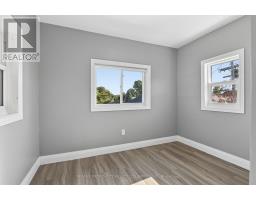 450 Barr Street, Renfrew, ON K7V1K1 Photo 26