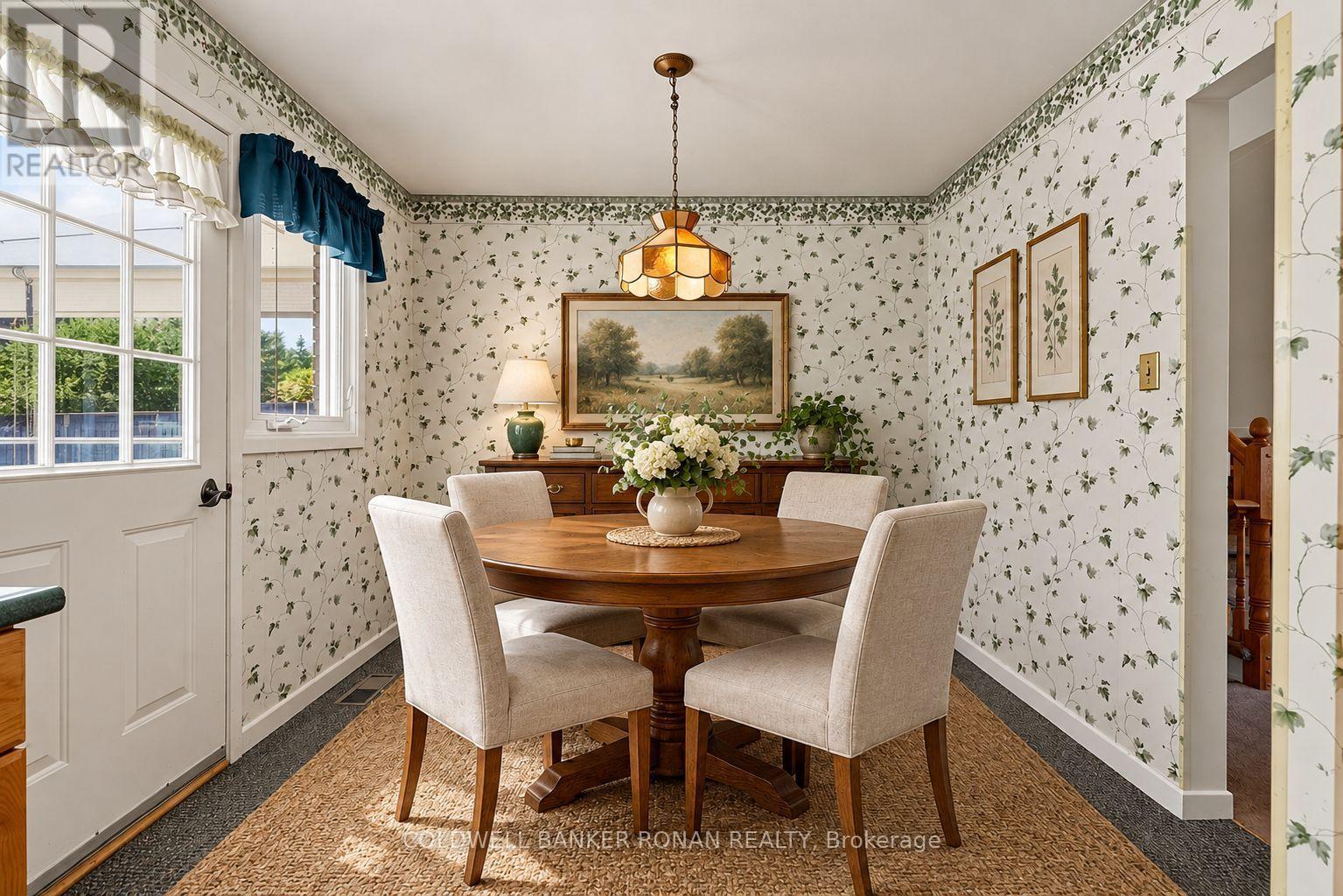 13 GROHAL DRIVE - 14