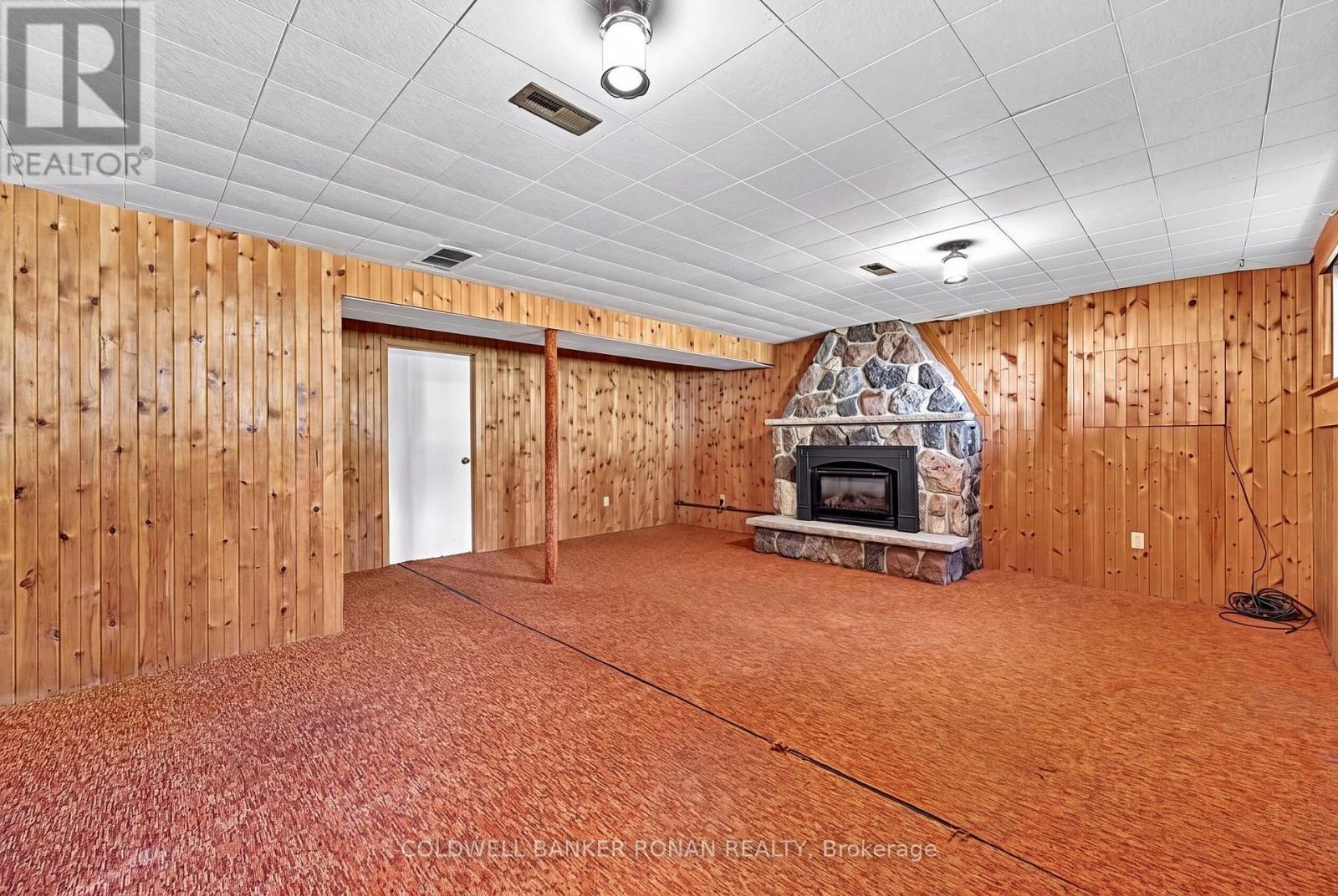 13 GROHAL DRIVE - 25