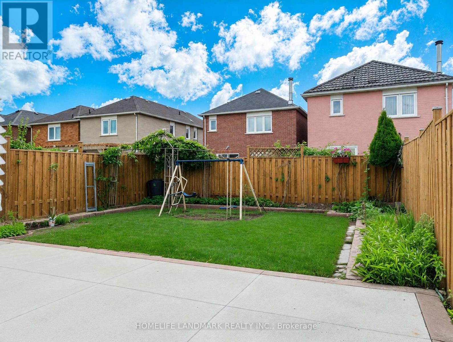 106 CLARION CRESCENT - 48