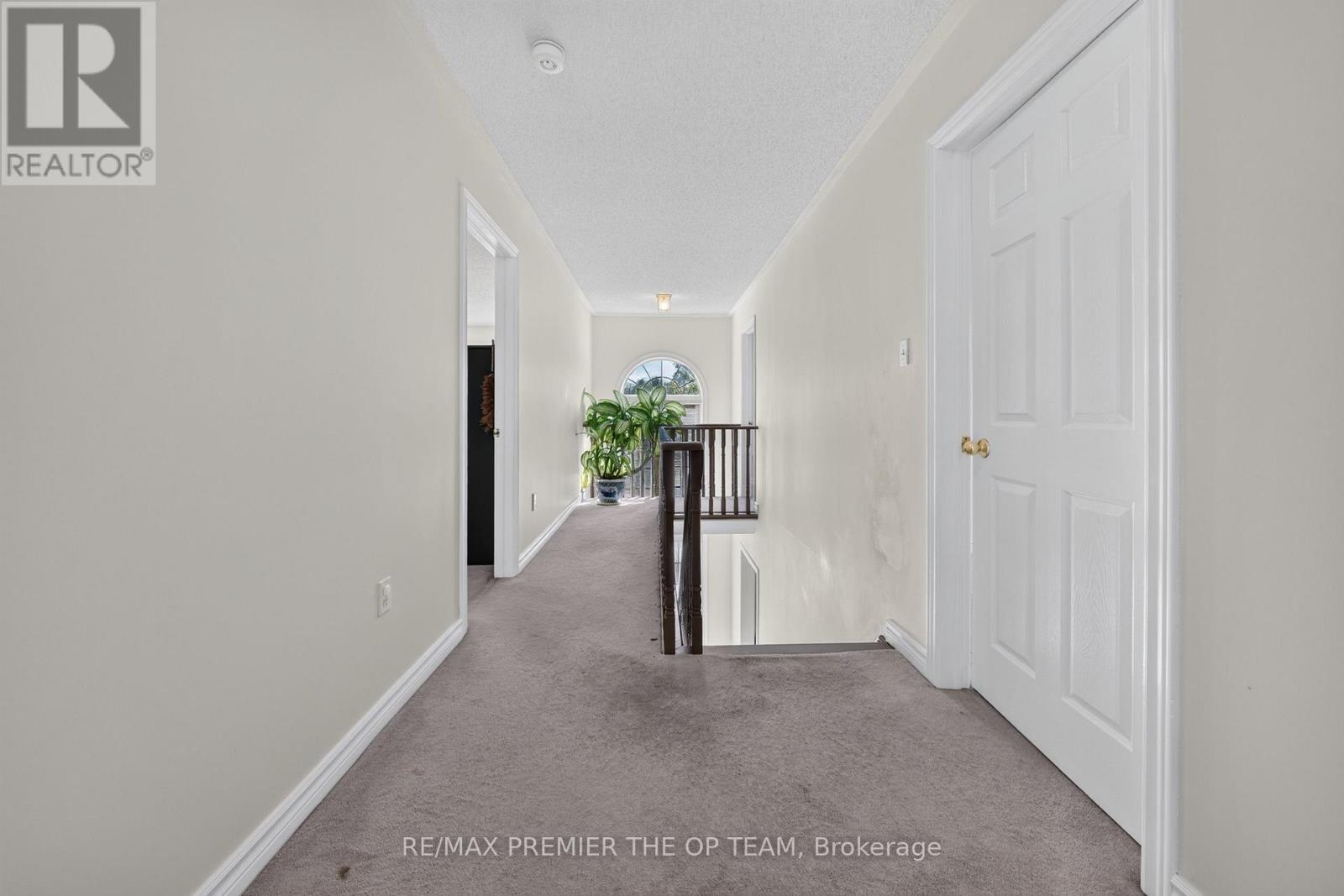 151 STELLICK AVENUE - 23