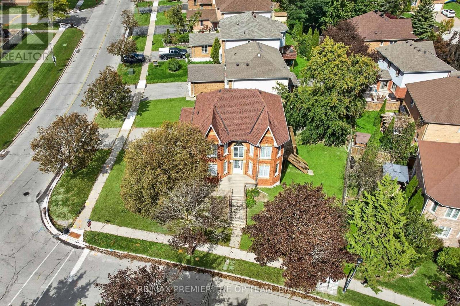 151 STELLICK AVENUE - Image 43