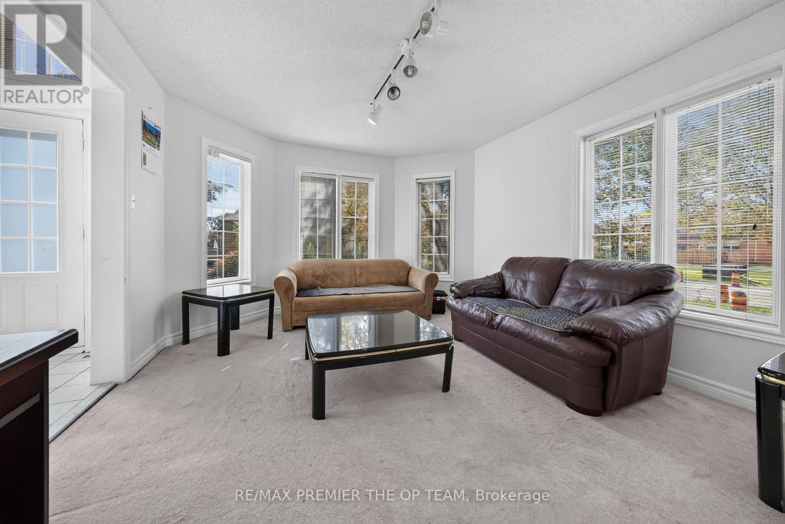 151 STELLICK AVENUE - 7