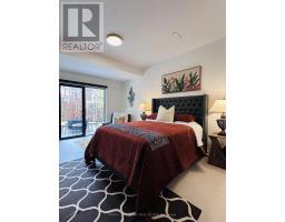 4b Pierce Court, Springwater, ON L9X0J4 Photo 12