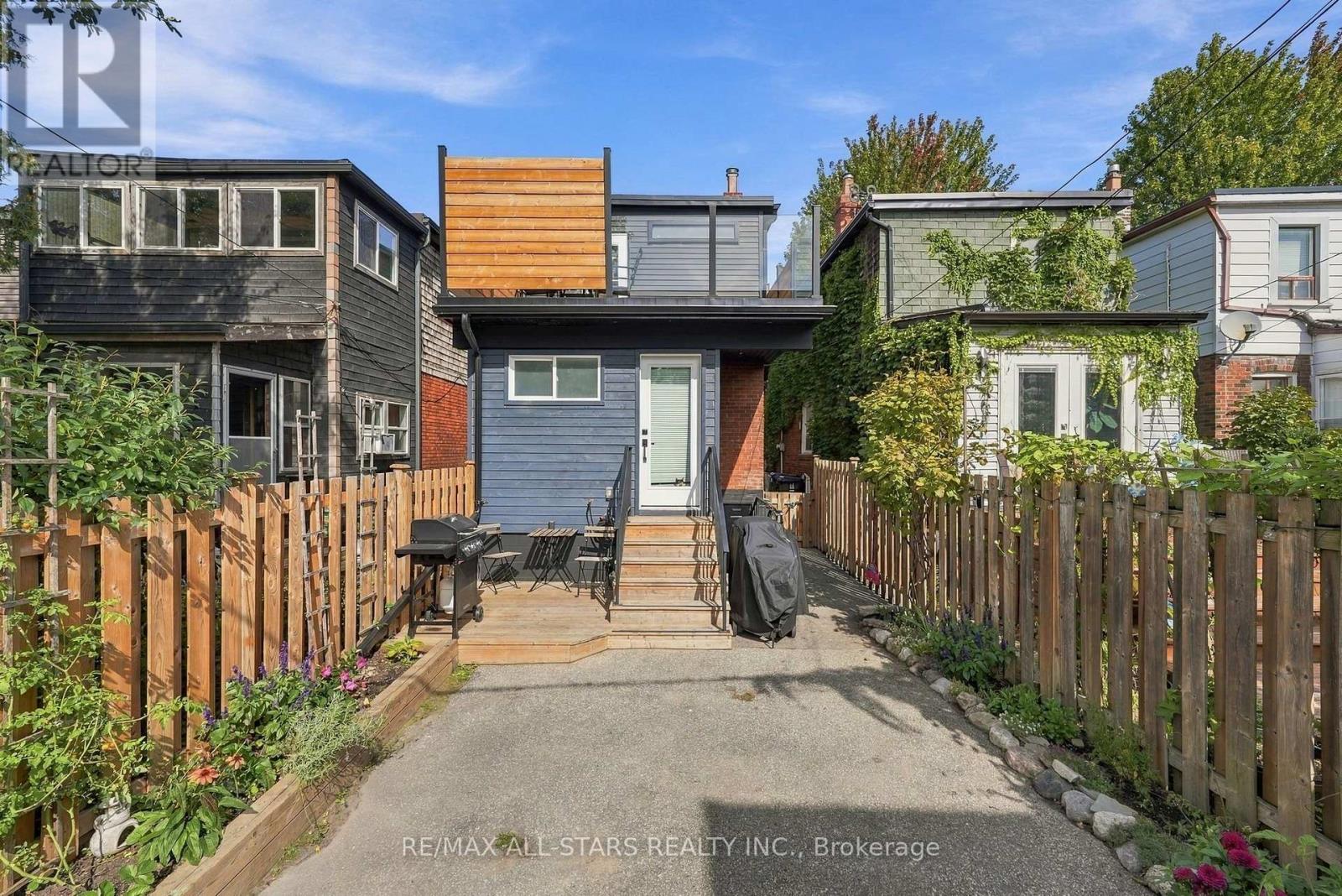 435 MORTIMER AVENUE - 37
