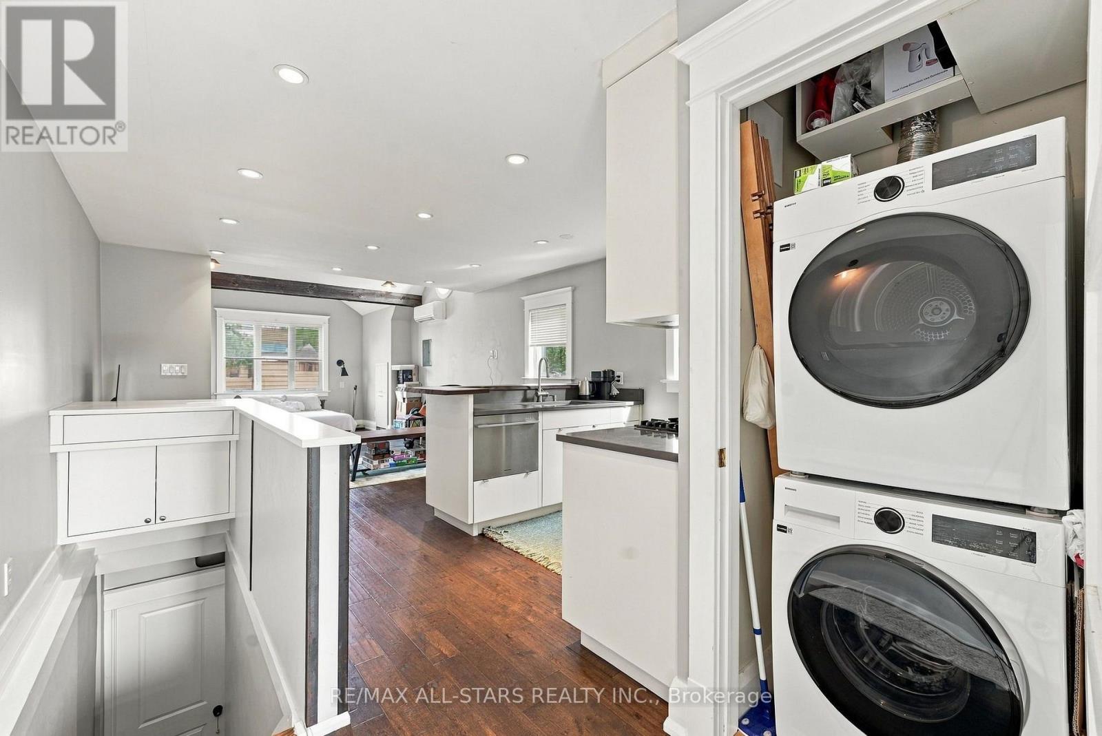 435 MORTIMER AVENUE - 9