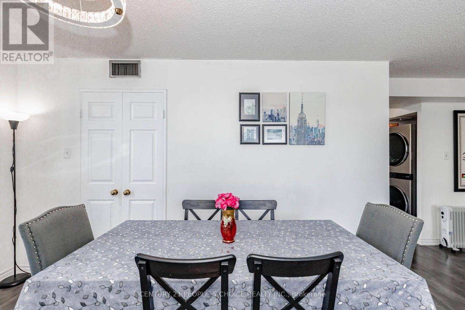 #1015 250 WEBB DRIVE - 19