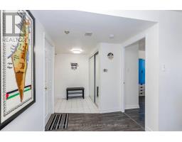 1015 - 250 Webb Drive, Mississauga, ON L5B3Z4 Photo 12
