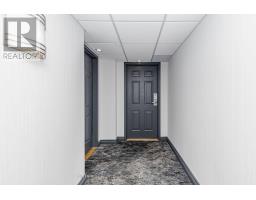 1015 - 250 Webb Drive, Mississauga, ON L5B3Z4 Photo 8
