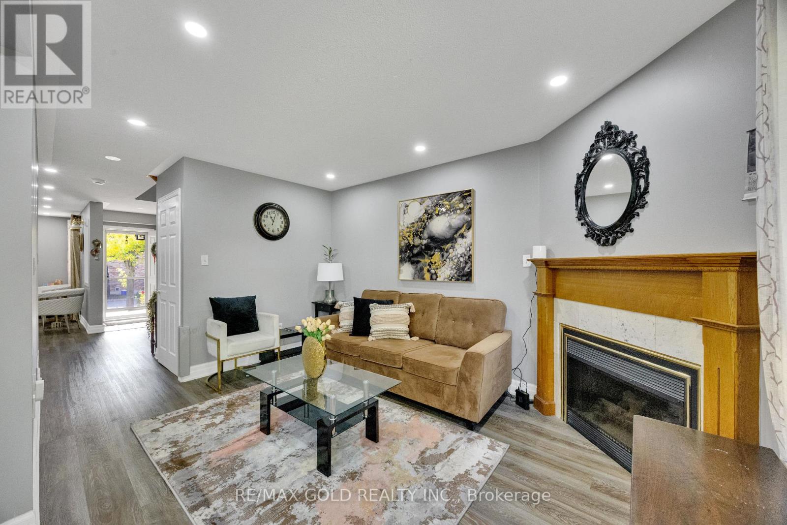 #75 2555 THOMAS STREET - 16