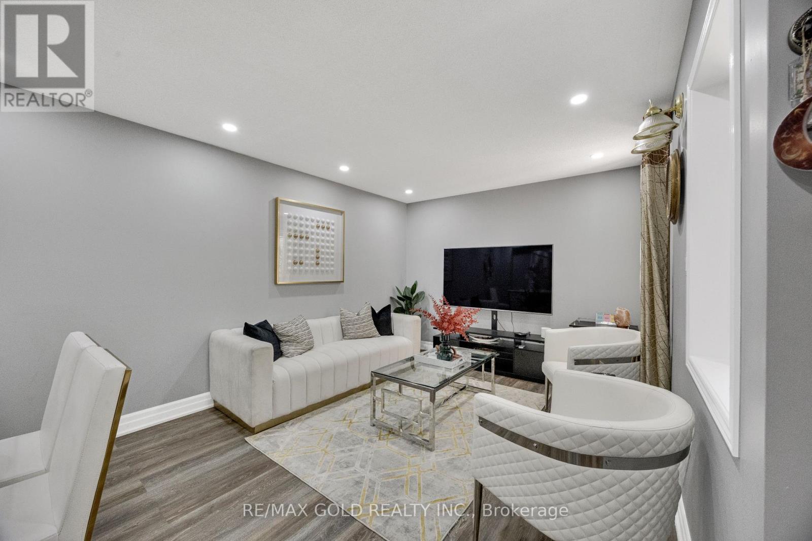 #75 2555 THOMAS STREET - 6
