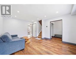 Laundry room - 18 Griselda Court, Brampton, ON L6S1M6 Photo 8