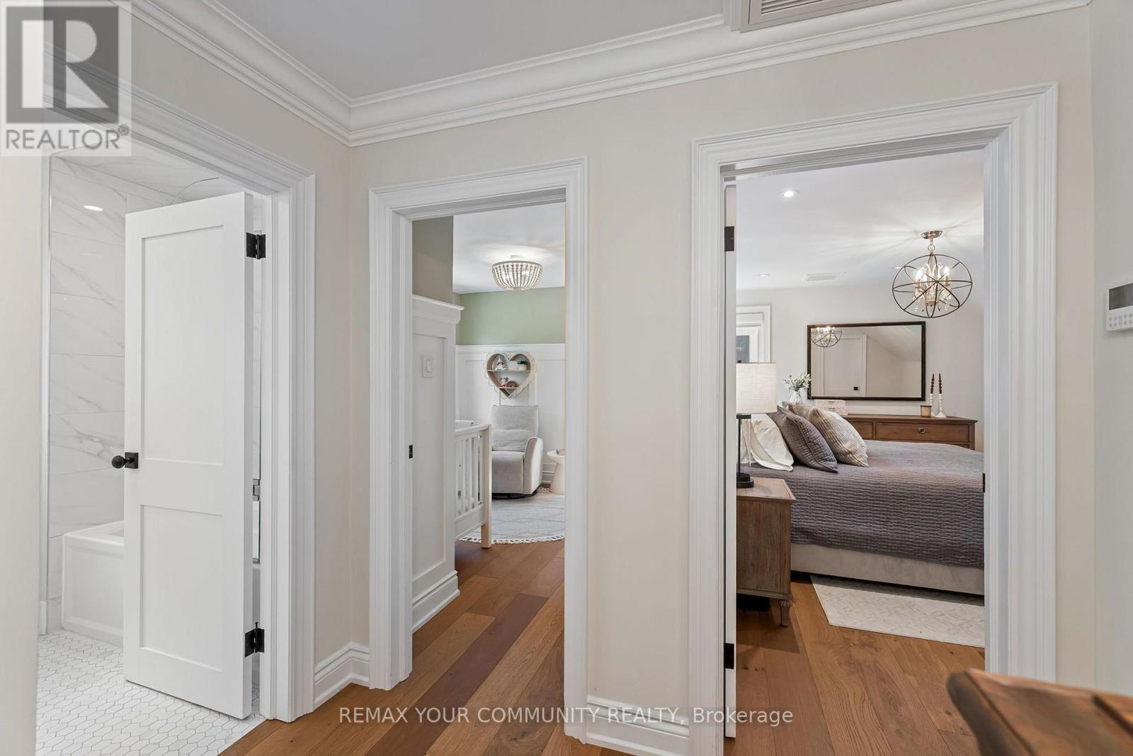 189 PRINCE EDWARD DRIVE S - 19