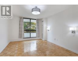 608 - 80 Quebec Avenue, Toronto, ON M6P4B7 Photo 30