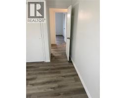 120 Clive Road Unit# 4, Kitchener, ON N2H3N6 Photo 9