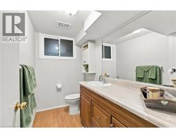 12 Glamis Court, Hamilton, ON L9C6B3 Photo 13