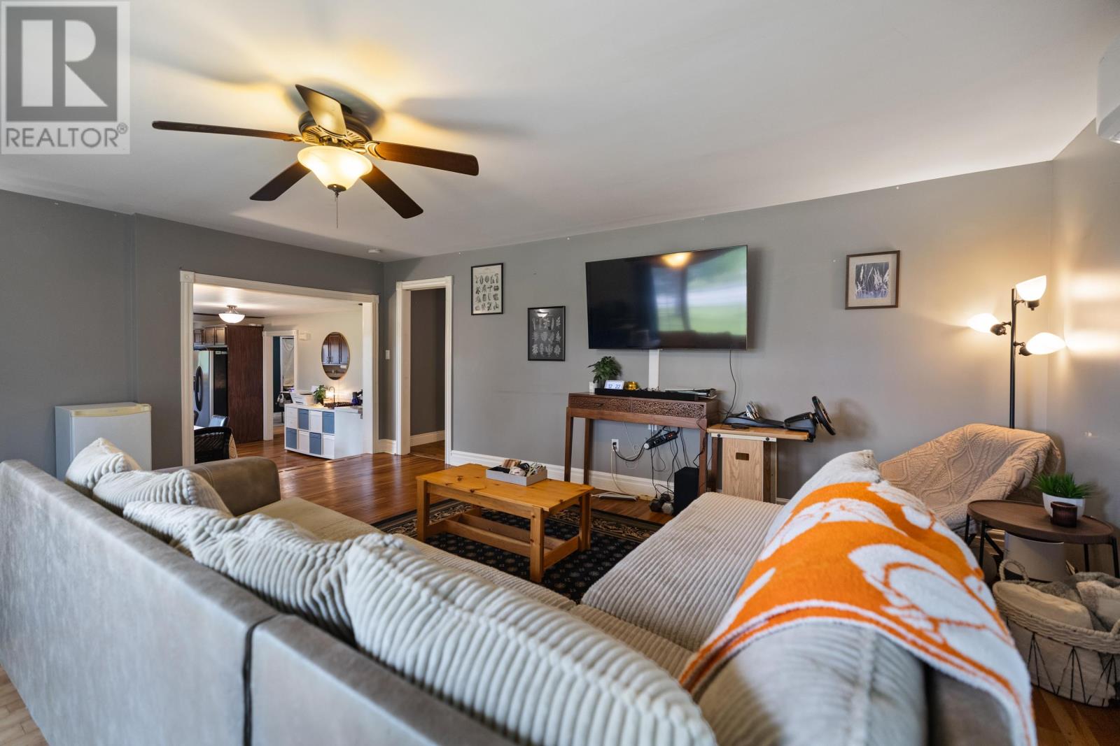 8090 St. Peters Road - 12