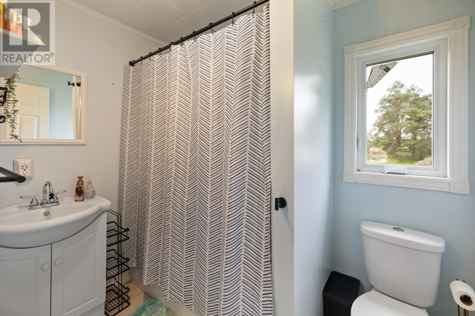 8090 St. Peters Road - Image 18