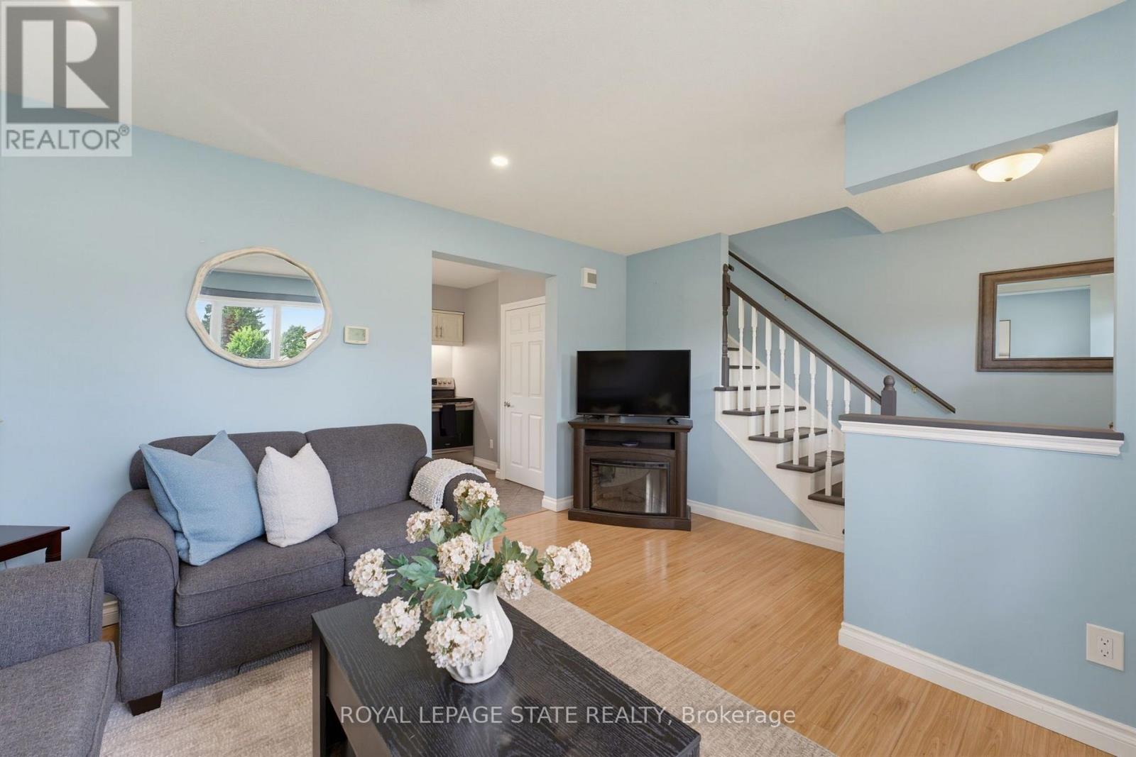 15 SENECA STREET S - 6