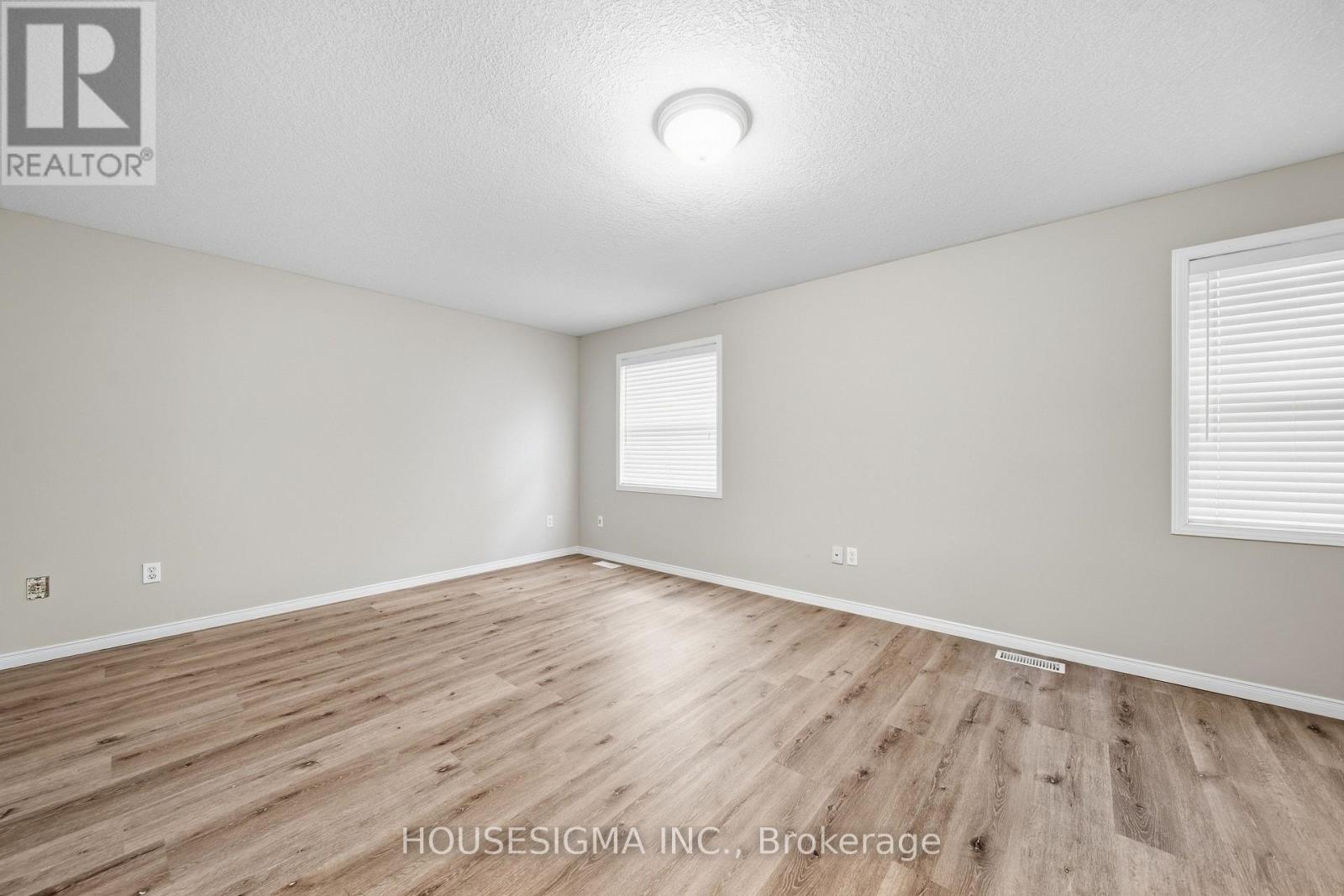 437 Beaver Creek Road, Waterloo, ON photo 24