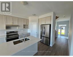204 Elsie Macgill Walk, Ottawa, ON K2W0L5 Photo 8