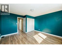 Laundry room - 14 Eagle Road, Lacombe, AB T4L1S2 Photo 11