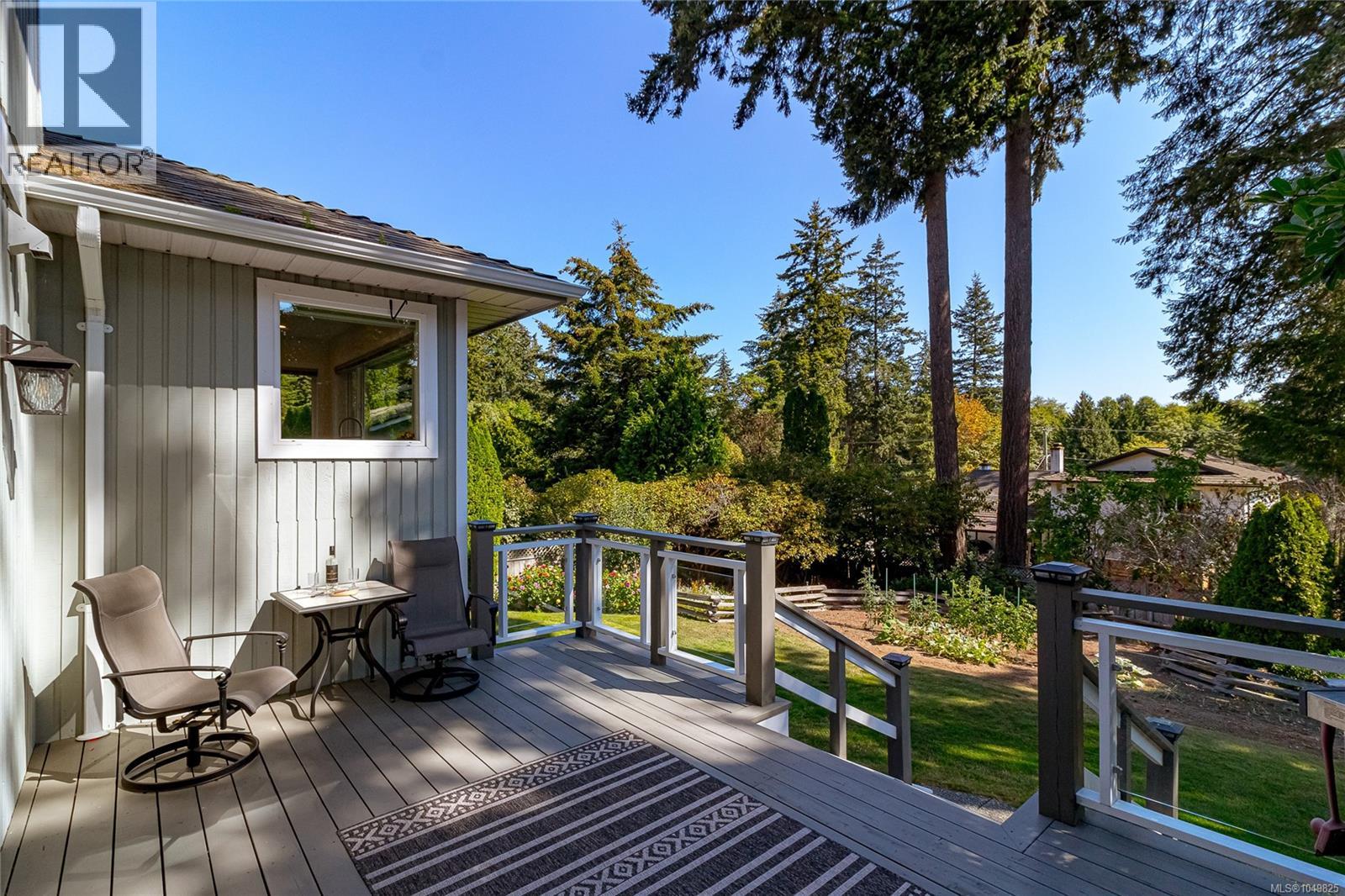779 Menawood Pl - 39