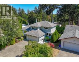 779 Menawood Pl, Saanich, BC V8Y2Z7 Photo 49