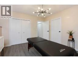 5 Shawglen Court Sw, Calgary, AB T2Y2R1 Photo 25