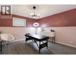 5 Shawglen Court Sw, Calgary, AB T2Y2R1 Photo 24