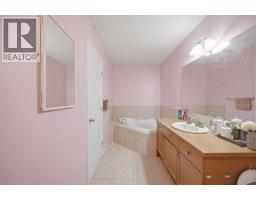 126 Copperfield Manor - photo 18