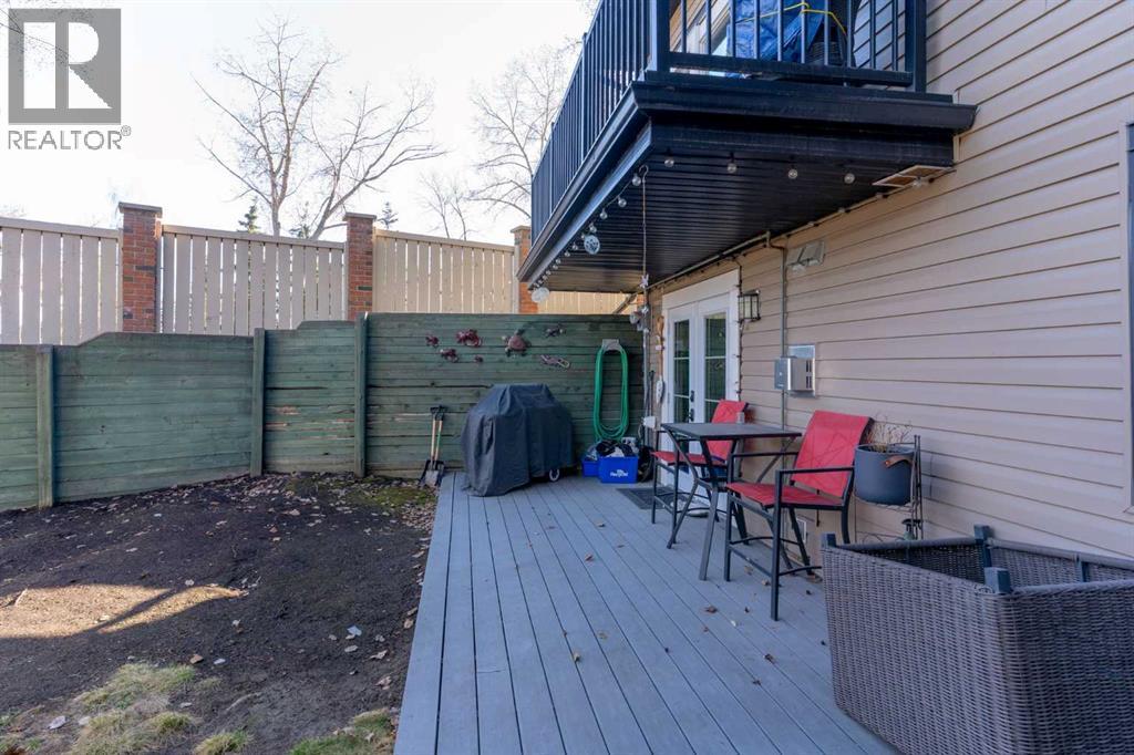 33, 448 Strathcona Drive SW - photo 41