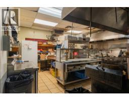 755/789 Columbia Avenue, Castlegar, BC V1N1H1 Photo 11