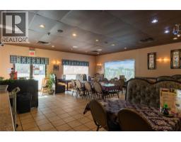 755/789 Columbia Avenue, Castlegar, BC V1N1H1 Photo 8