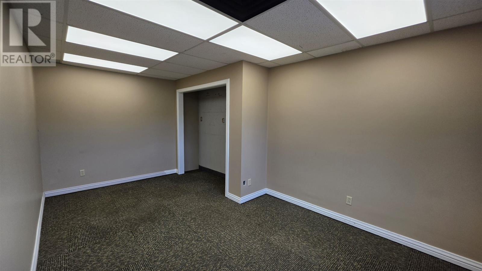 642 Great Northern RD # B, Sault Ste. Marie — photo 24
