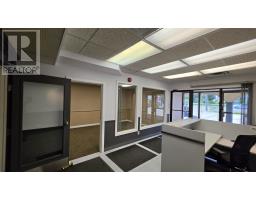 642 Great Northern Rd # B, Sault Ste  Marie, ON P6B4Z9 Photo 7