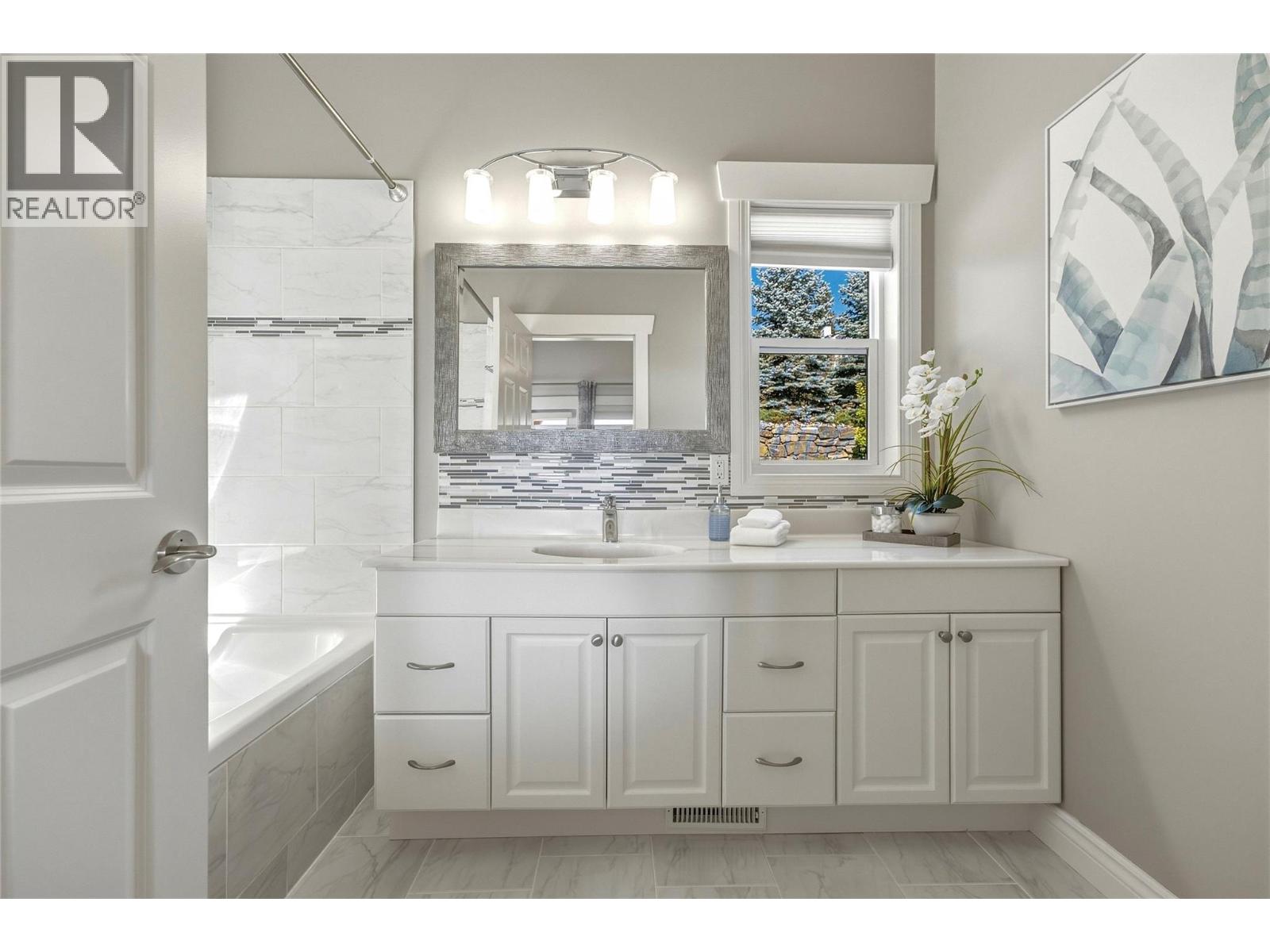 642 Mountain Drive, Vernon