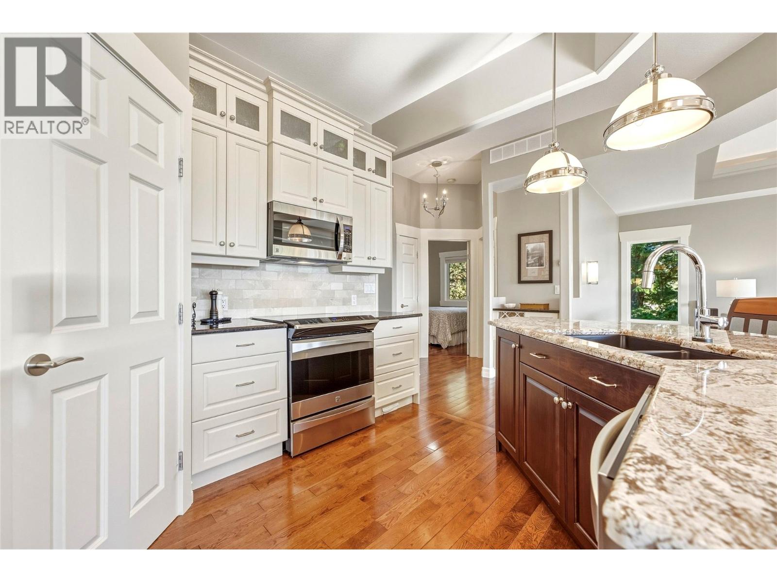 642 Mountain Drive, Vernon