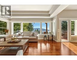 642 Mountain Drive, Vernon, BC V1H2B7 Photo 14