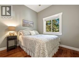 642 Mountain Drive, Vernon, BC V1H2B7 Photo 23