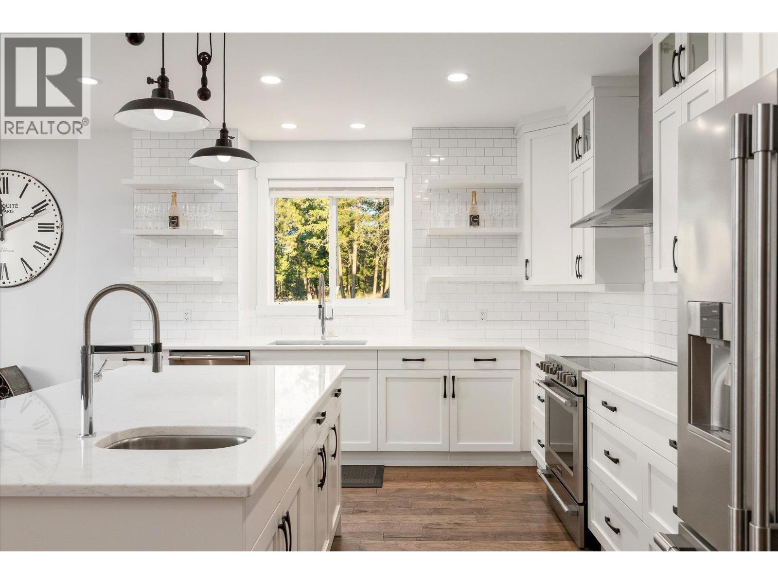4702 McCulloch Road, Kelowna