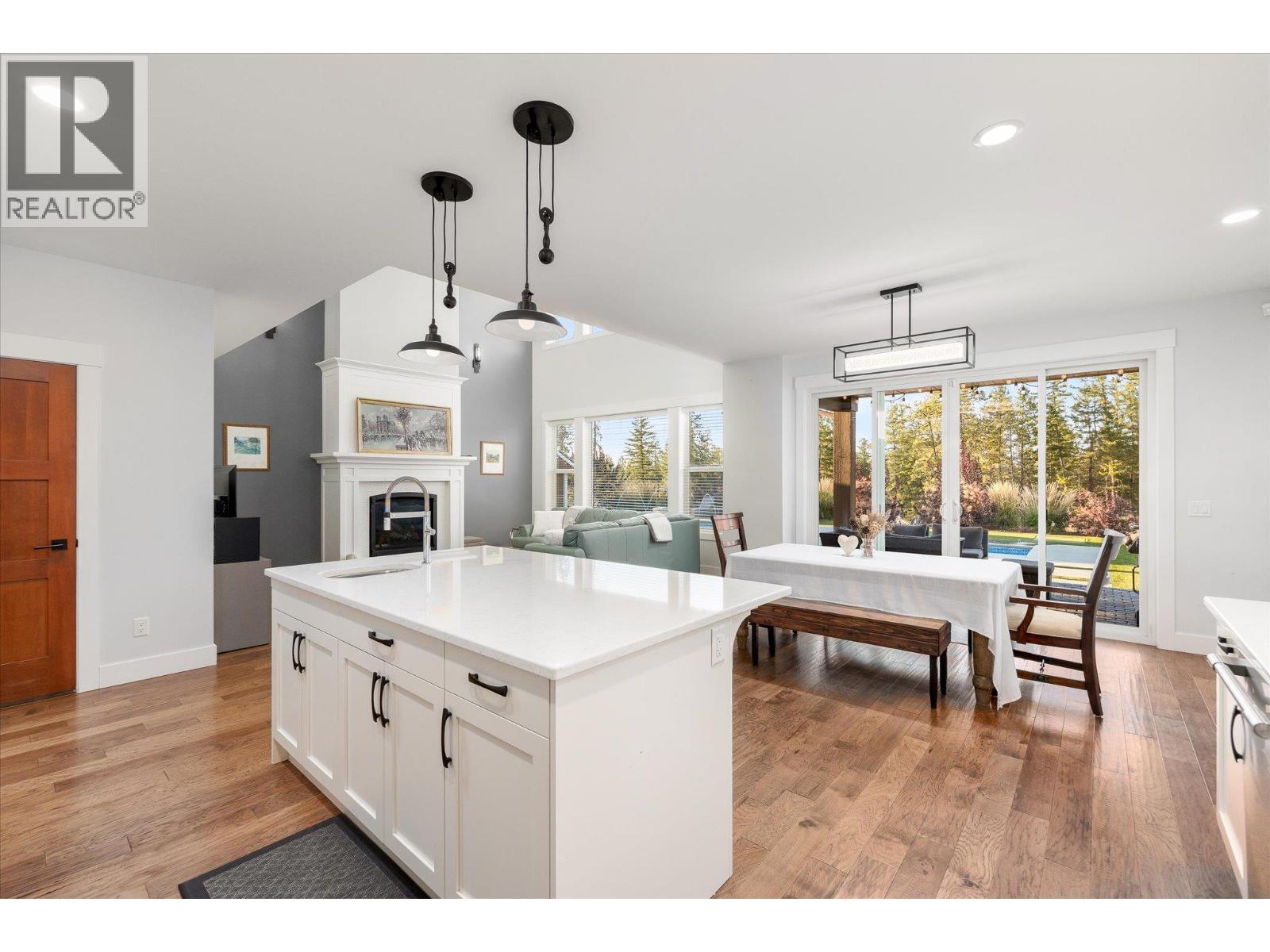 4702 McCulloch Road, Kelowna