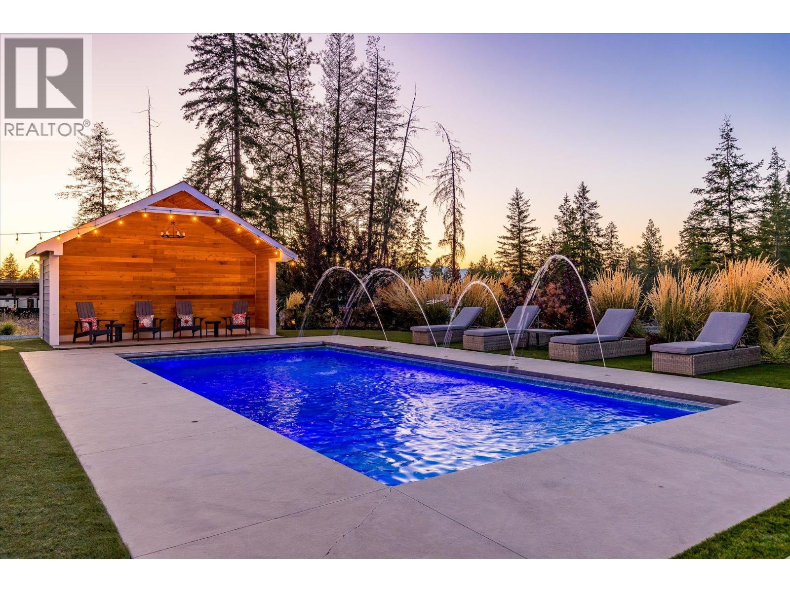 4702 McCulloch Road, Kelowna