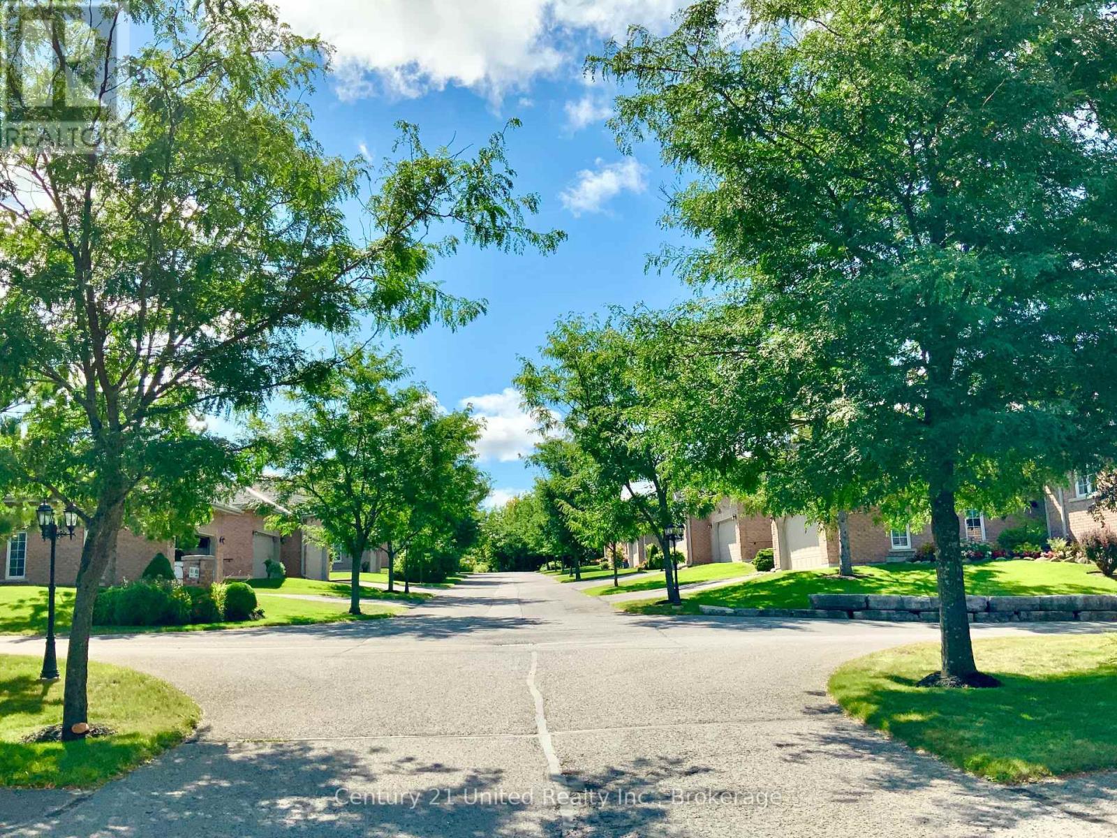 #611 1742 Ravenwood Drive, Peterborough (Monaghan Ward 2), Ontario, K9K2R6, Peterborough (Monaghan Ward 2), Ontario — photo 3 of 5