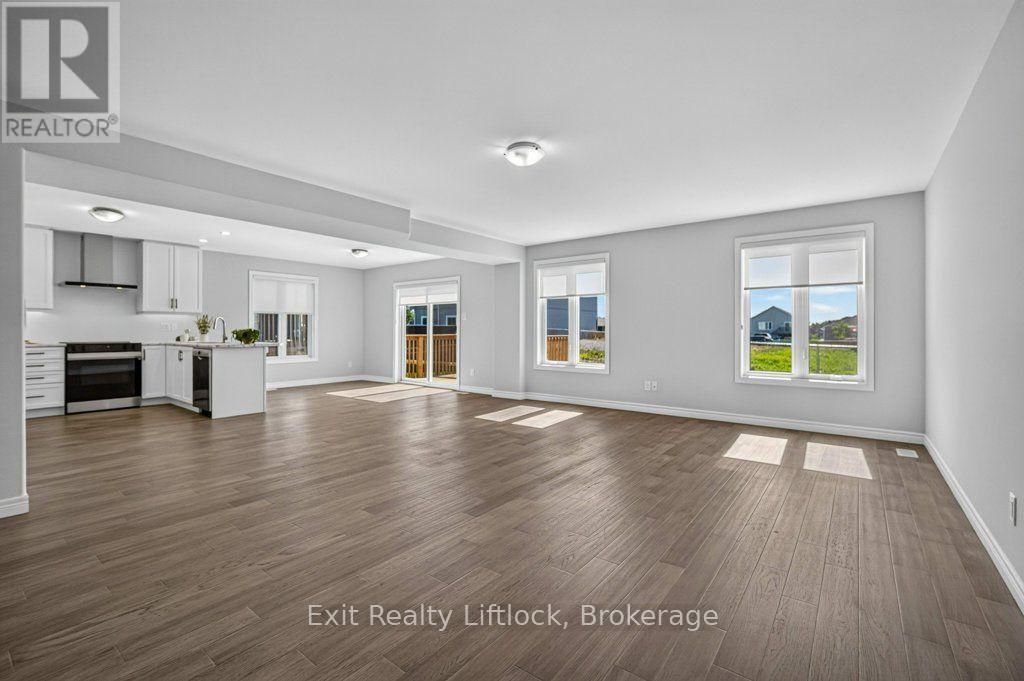 41 MARYANN LANE - 10