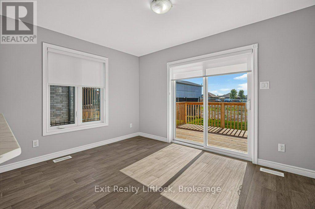 41 MARYANN LANE - 15
